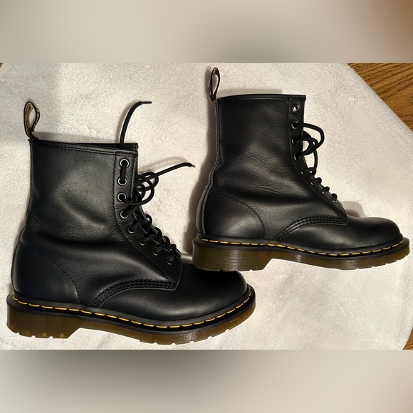 Dr Martens Original boot - Picture 4 of 15